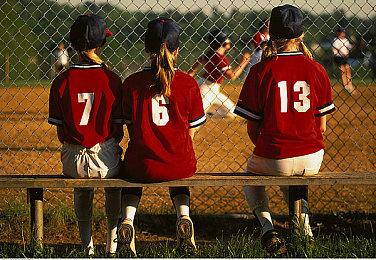 《无限暖暖》今日登陆PS5平台，来奇迹大陆体验开放世界的沉浸冒险